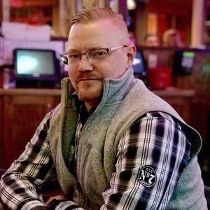 Meet your Posher, Chris